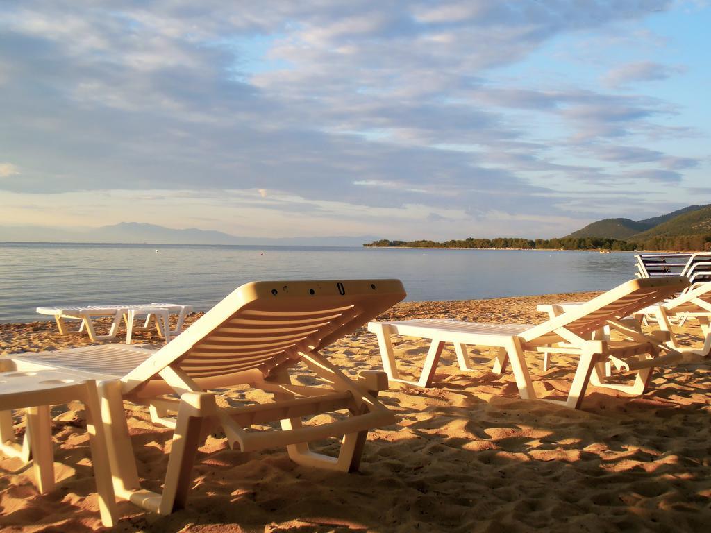 Malimi Hotell Prínos Exteriör bild